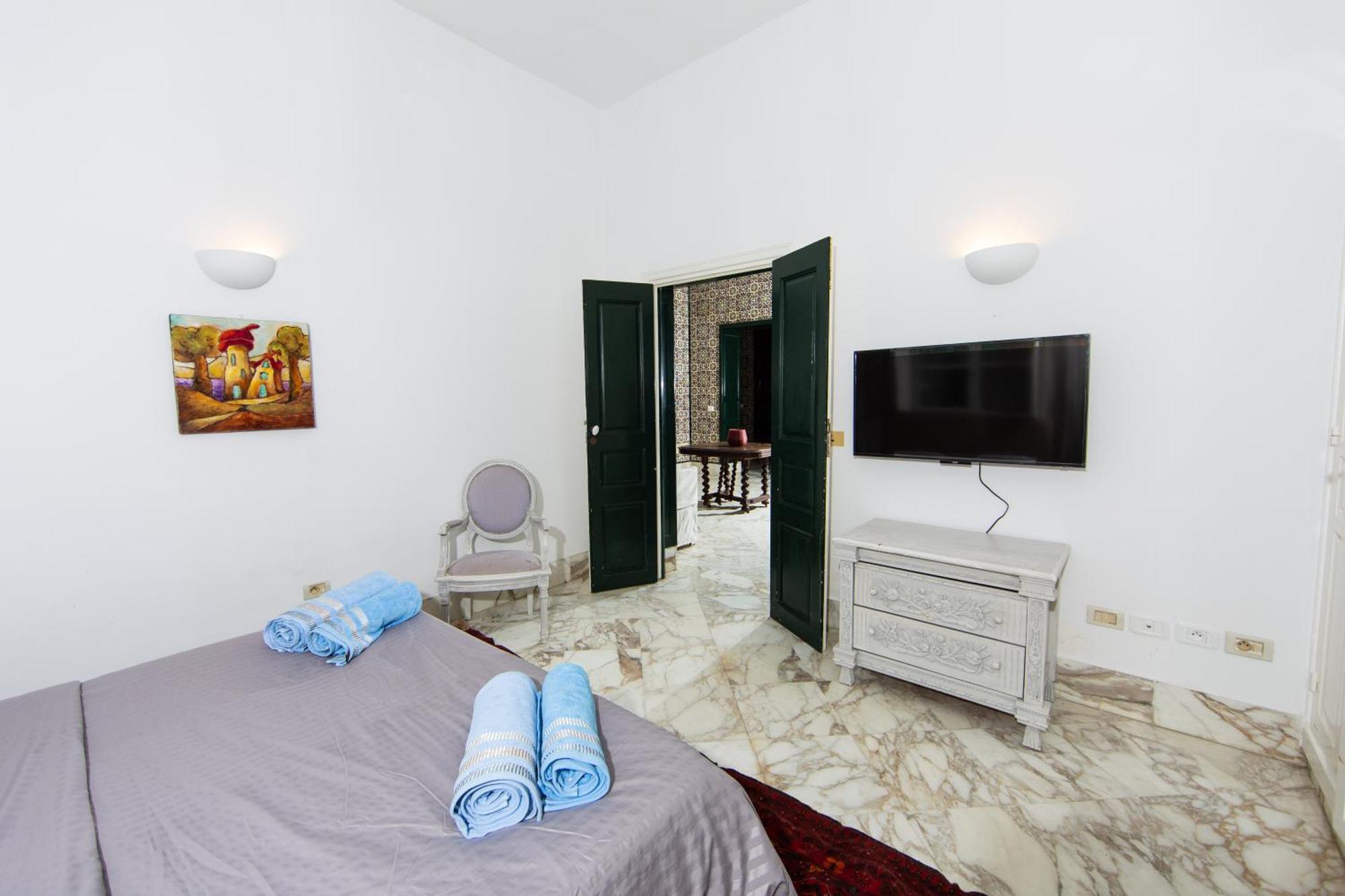 Guest house Arabesque House